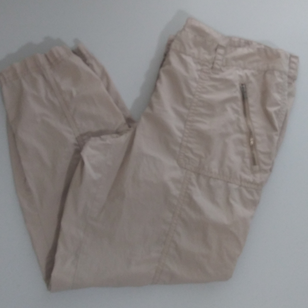 Loft Women's Light Tan Capris. Size 10